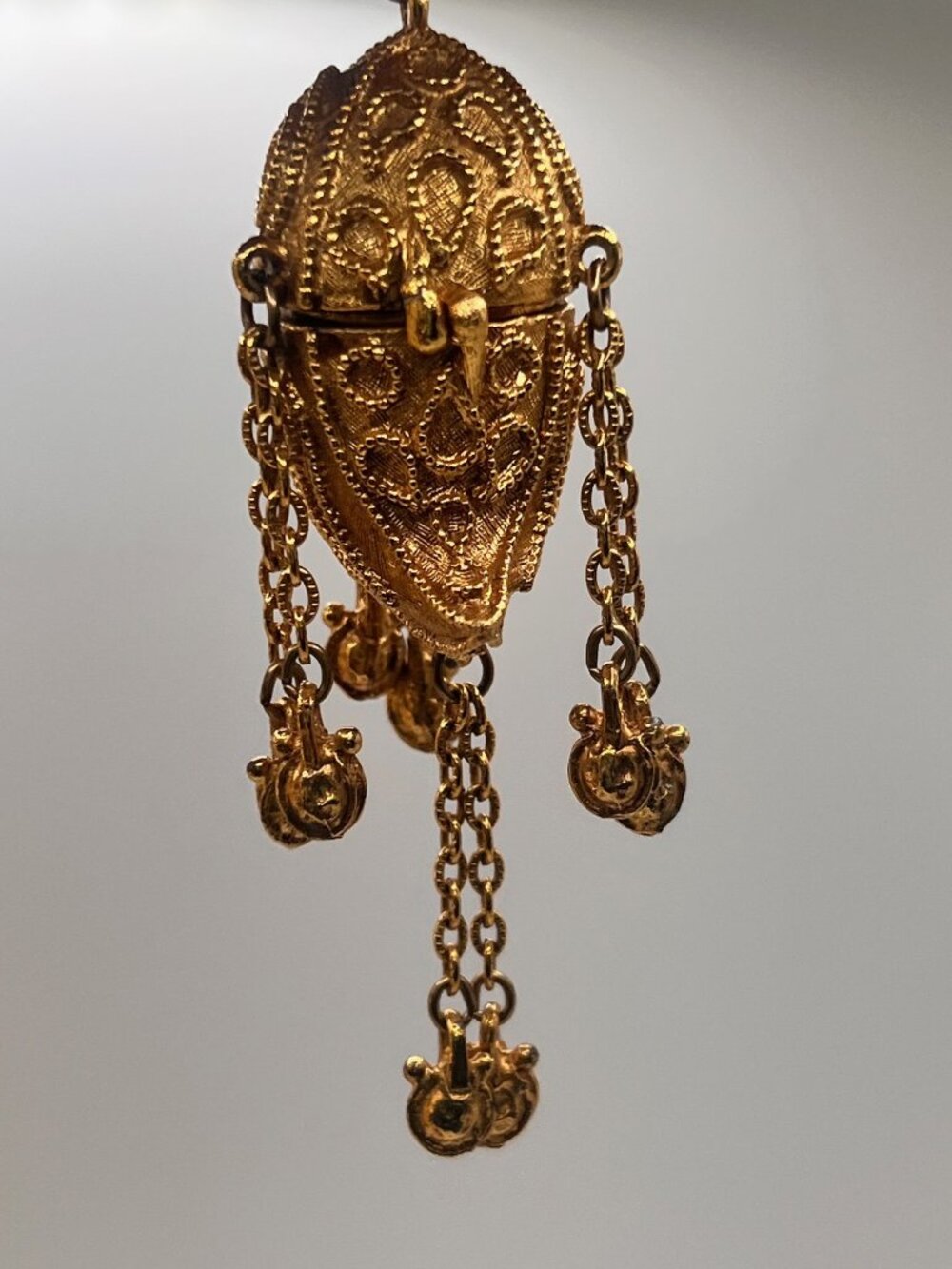 Vintage Ornate Gold Tone Solid Perfume Pendant Locket Rare Piece
